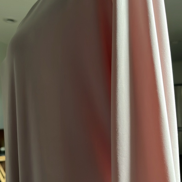 Express bodysuit body contour scoop neckline long sleeve light pink large - Picture 7 of 10